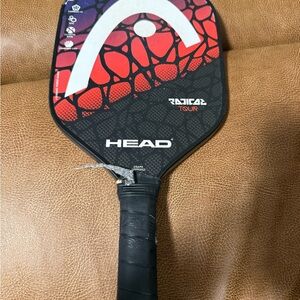 HEAD Radical Tour Paddle with Red and Black Design